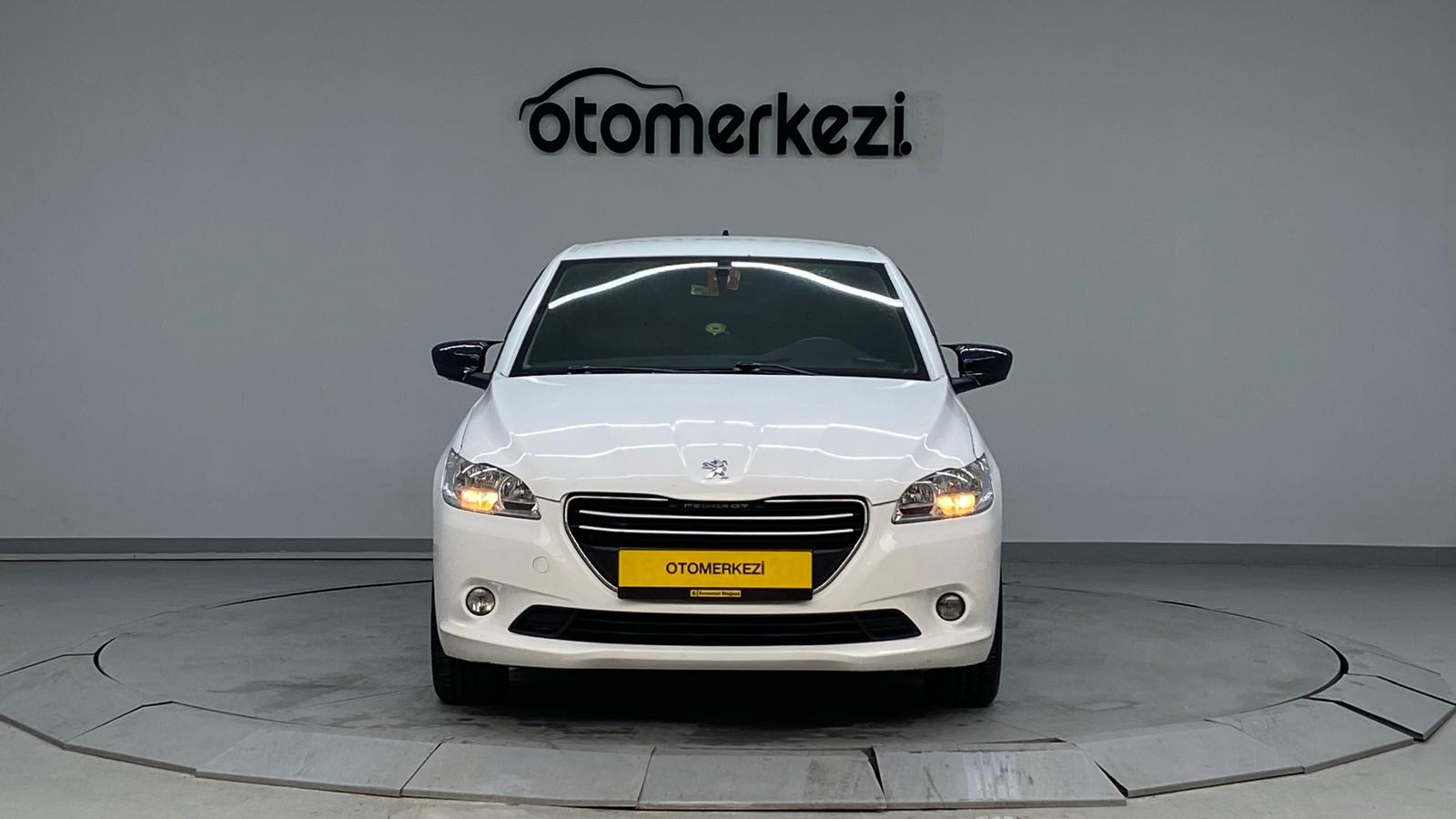 PEUGEOT 301 9